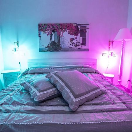 B&B A Pochi Passi Полиньяно-а-Маре Экстерьер фото