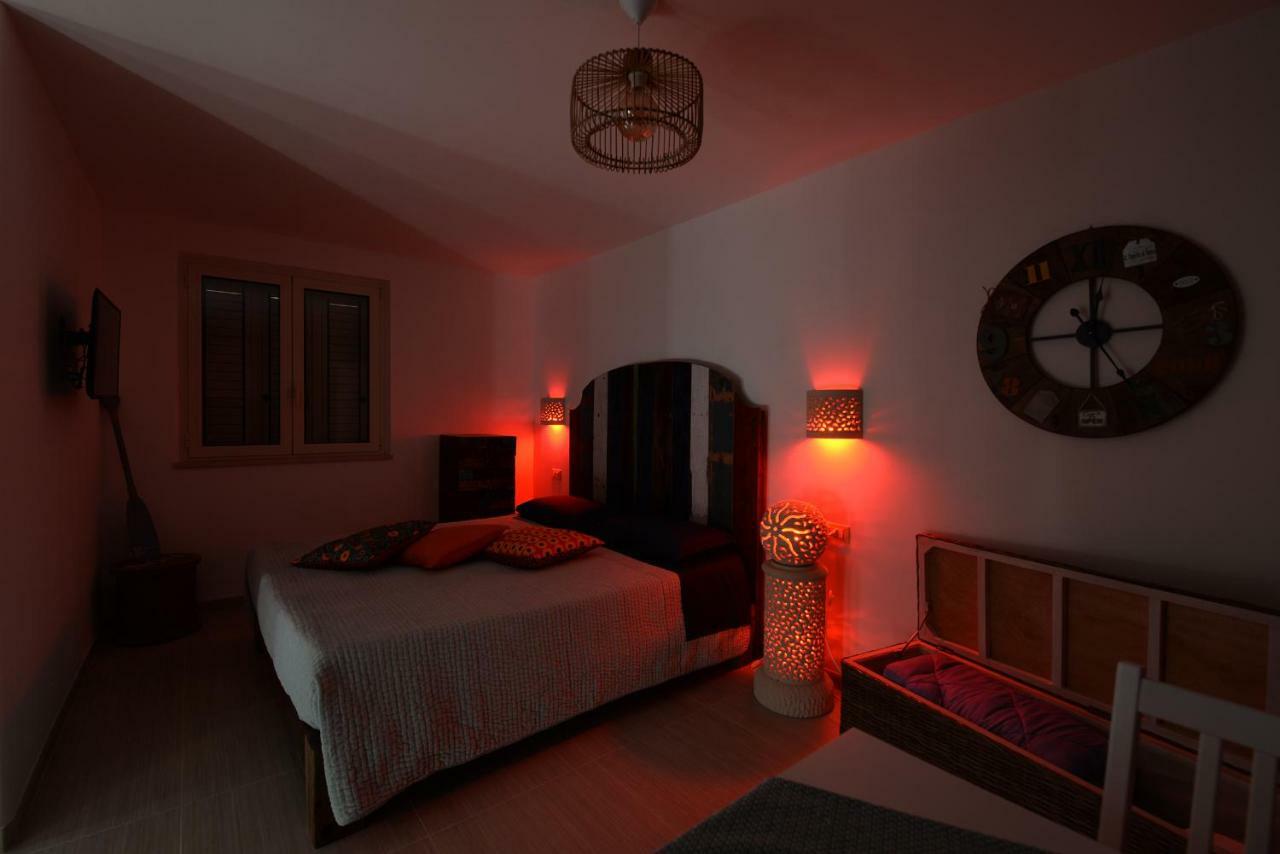 B&B A Pochi Passi Полиньяно-а-Маре Экстерьер фото