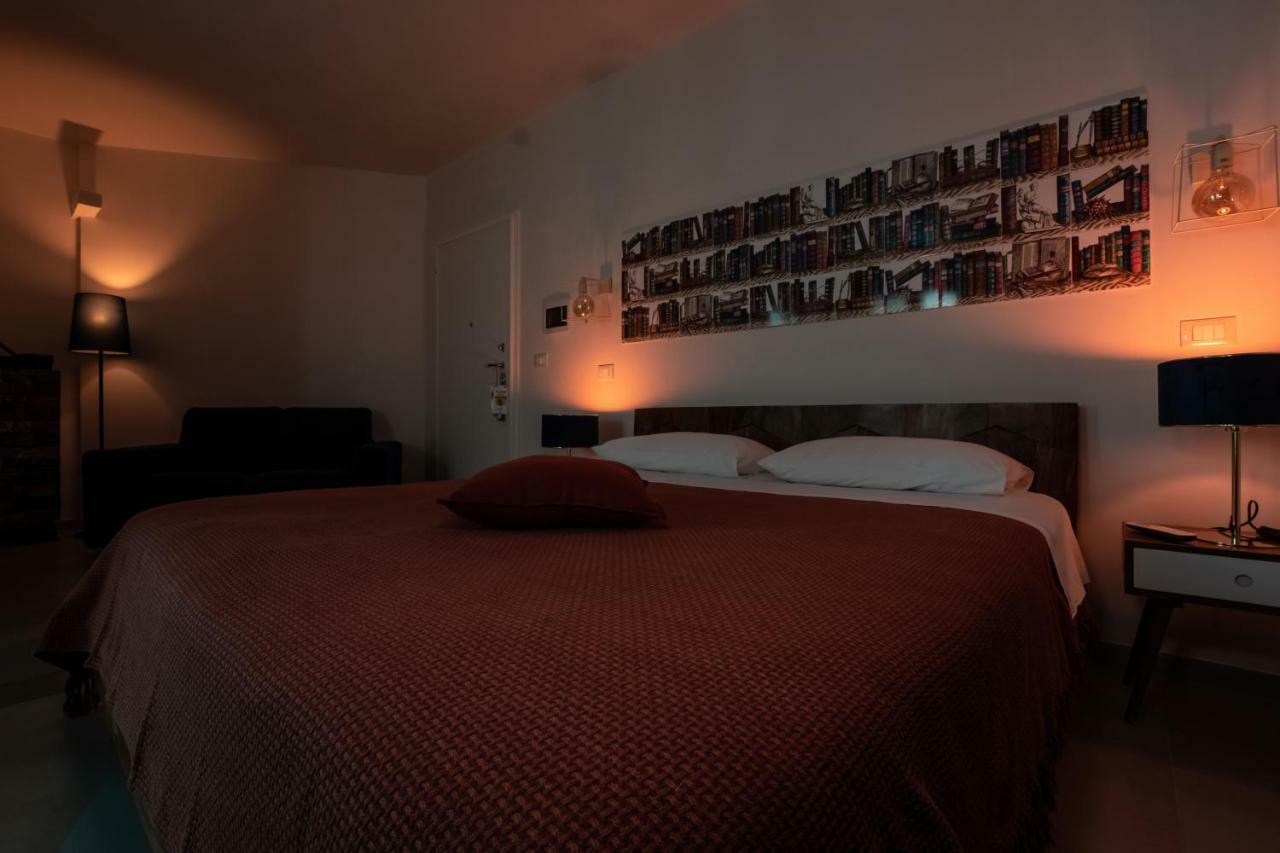 B&B A Pochi Passi Полиньяно-а-Маре Экстерьер фото